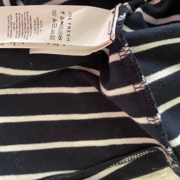 JOE FRESH, NAVY BLUE STRIPS T-SHIRT DRESS, SIZE: L - Picture 7 of 7